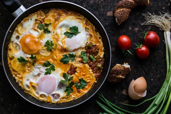 Turkish Breakfast Menemen / Omelette (Fried Eggs) — Stock Photo, Image