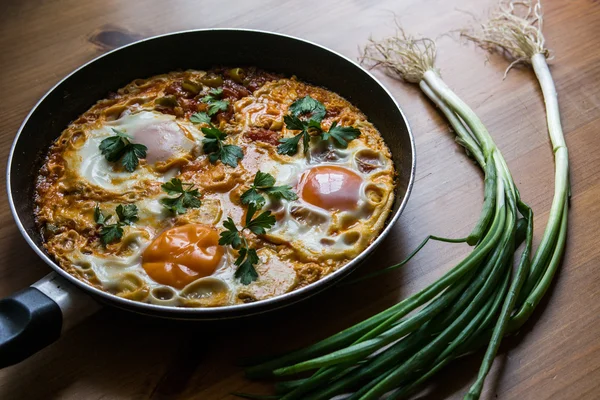 Török reggeli Menemen/omlett (tükörtojás) — Stock Fotó