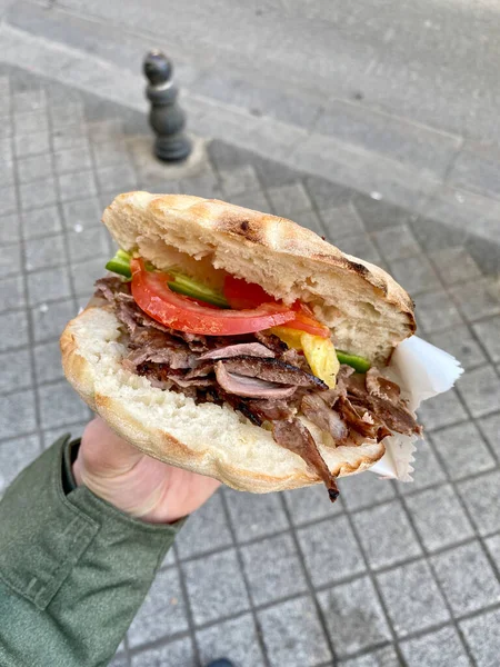 Sandwich Doner Pide Alimentaire Turc Kebab Kebap Tenez Main Prêt — Photo