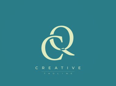 Arkaplanda birbirine dolanmış C ve Q harfleriyle stilize edilmiş logo