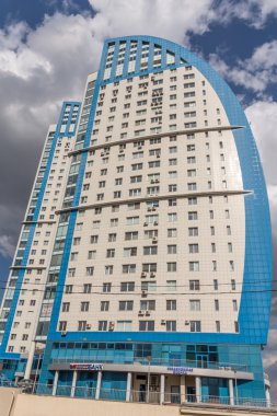 Modern büyük bir şehirde bina konut