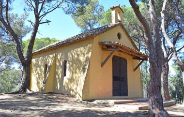 Sant Climent de Llobregar Barcelona Spai 'deki Tespih Bakiresi Şapeli.