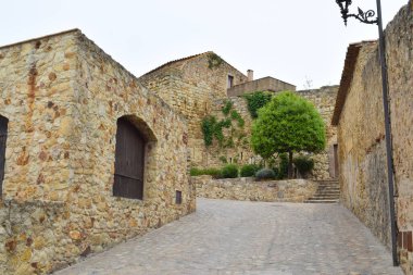 Peratallada sokakları, Gerona Spai