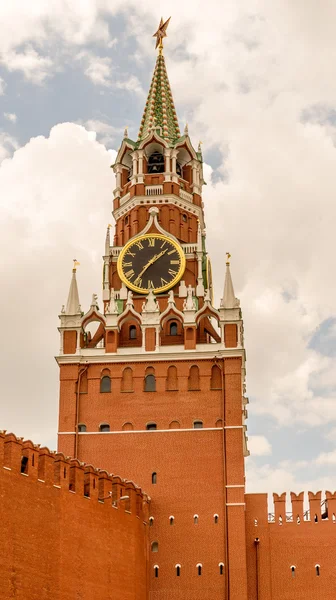 Torre do Relógio Salvador no Kremlin — Fotografia de Stock