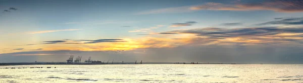 Beautiful See Landscape People Long Exposure Cloud — Stock Photo, Image