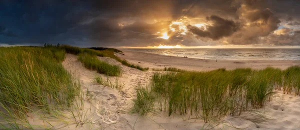 Krásný Pohled Krajinu Panorama Duny Blízkosti Pobaltí See Pomalý — Stock fotografie