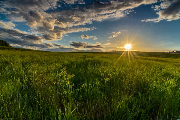 Gün batımında güzel manzara, Polonya
