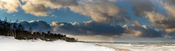 Beautiful Winter See Landscape People Panorama Sobies — Stock Photo, Image
