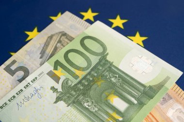 Euro nakit para, finansman ekonomik bankacılık ticaret döviz piyasası.