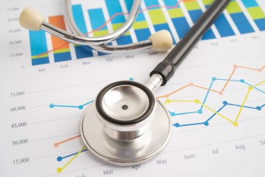 Çizelge üzerinde steteskop veya grafik kağıdı, Finansal, hesap, istatistik ve iş verileri tıbbi sağlığı.