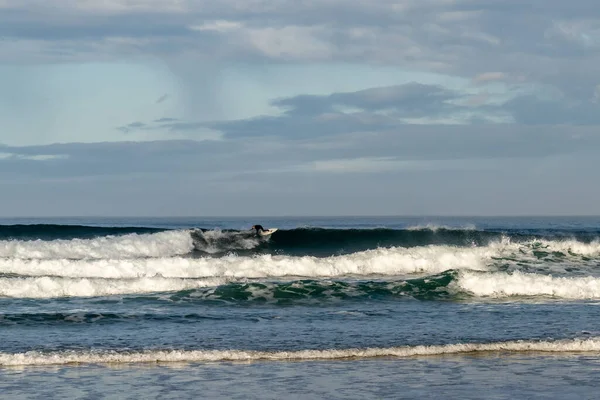 Valdovino Galicia Ισπανία Νοεμβρίου 2020 Surfing Στην Παραλία Frouxeira Στη — Φωτογραφία Αρχείου