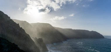 Galiçya 'nın vahşi kayalık kıyıları Kuzey İspanya' da Cabo Ortegal 'da