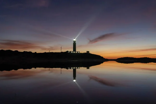 Uma Vista Farol Cape Trafalgar Sinaliza Luz Após Pôr Sol — Fotografia de Stock