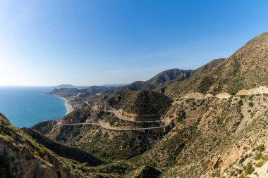 Güney İspanya 'da Costa de Almeria' da Manzaralı Dağ Yolu