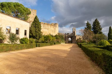 Tomar, Portekiz: 8 Aralık 2020: Portekiz 'in Tomar kentindeki tarihi İsa Manastırı