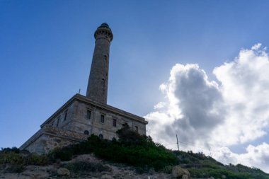 Güneydoğu İspanya 'da Murcia' daki Capo Palos 'taki deniz fenerinin manzarası