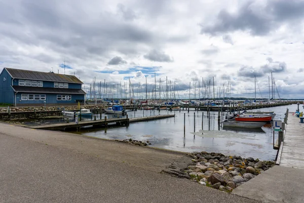 Sonderborg Dánsko Května 2021 Pohled Přístav Jachtu Allsundském Průlivu Sonderborgu — Stock fotografie