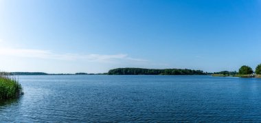 Danimarka 'daki Maribo Gölü manzaralı.