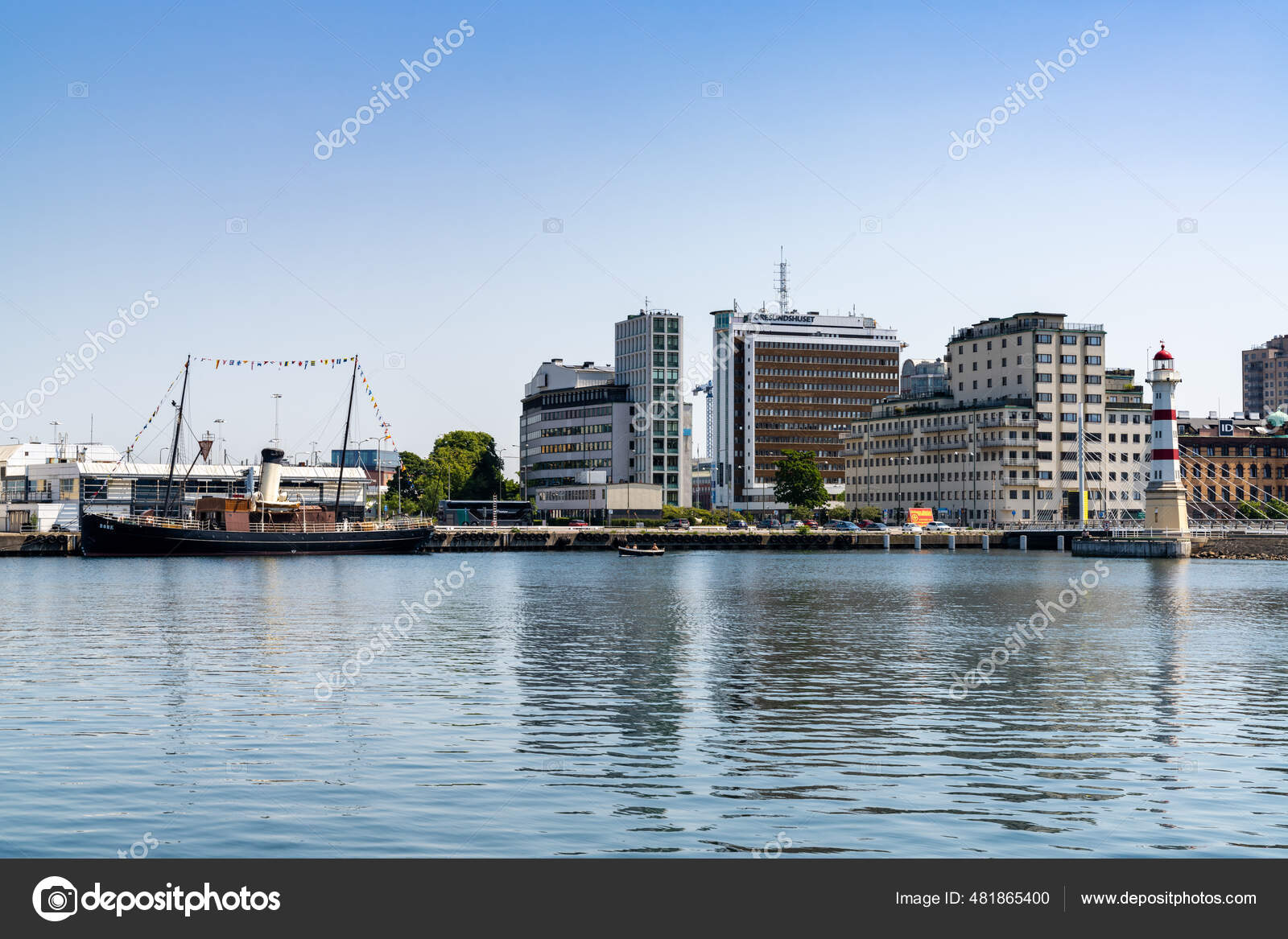 Malmo Schweden Juni 2021 Blick Auf Den Hafen Und Das Redaktionelles Stockfoto C Makasanaphoto 481865400