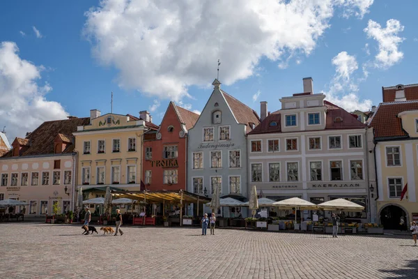 Tallin Estonia Agosto 2021 Vista Plaza Raekoja Centro Histórico Tallin — Foto de Stock