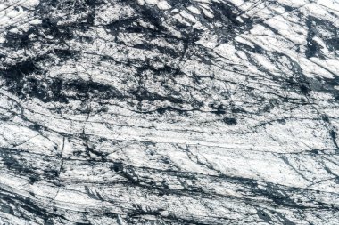 İzlanda 'nın dağlık bölgelerindeki Vatnajokull Buzulu' nun buzul tabakasının yukarıdan aşağı soyut hava görüntüsü.