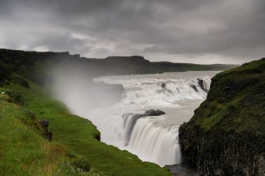 İzlanda 'daki Altın Daire Yolu' ndaki Gulfoss şelalesinin manzarası.