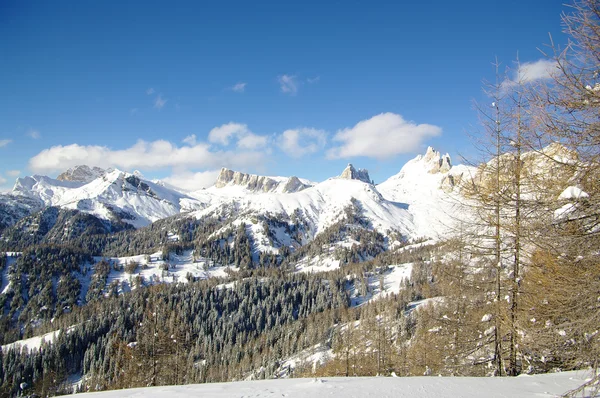 Winterlandschap van de Dolomieten — Stockfoto