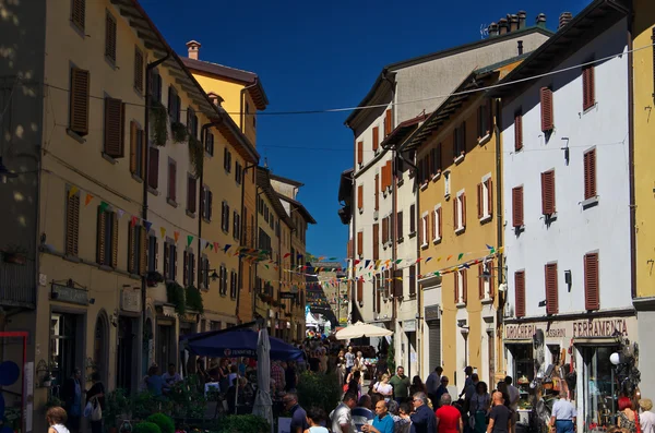 La feria de verano en Castiglione dei Pepoli — Foto de Stock