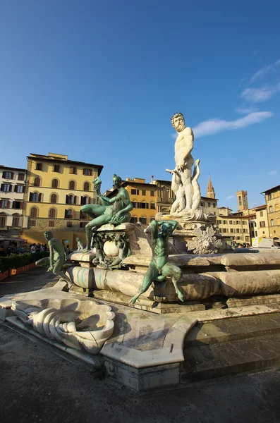 Fontanna Neptuna i Palazzo della Signoria we Florencji — Zdjęcie stockowe