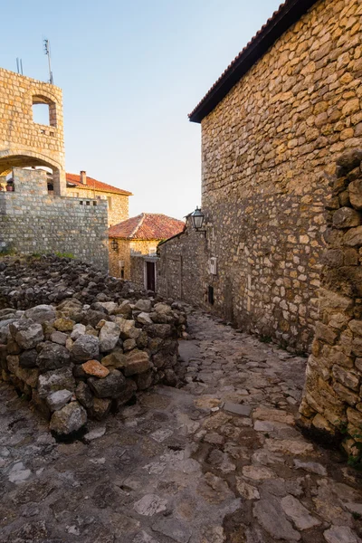 Stone houses in small old town — Stock Photo, Image