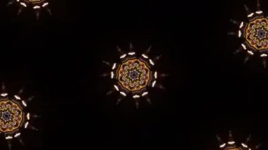 Psikedelik Kaleydoskop Patlaması simetrik kaleydoskop şekilleri patlıyor ve canlı renklerle beatendly döngülerde şekil değiştiriyor