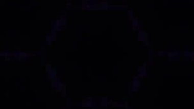 Psikedelik Kaleydoskop Patlaması simetrik kaleydoskop şekilleri patlıyor ve canlı renklerle beatendly döngülerde şekil değiştiriyor