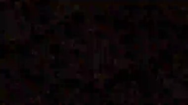 Psikedelik Kaleydoskop Patlaması simetrik kaleydoskop şekilleri patlıyor ve canlı renklerle beatendly döngülerde şekil değiştiriyor