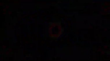 Psikedelik Kaleydoskop Patlaması simetrik kaleydoskop şekilleri patlıyor ve canlı renklerle beatendly döngülerde şekil değiştiriyor