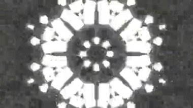 Psikedelik Kaleydoskop Patlaması simetrik kaleydoskop şekilleri patlıyor ve canlı renklerle beatendly döngülerde şekil değiştiriyor