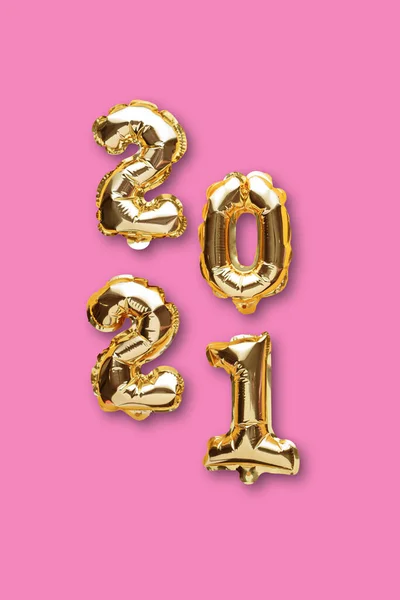 Vertical Gold Foil Balloons Numbers 2021 Pink Background Christmas Composition — Stock Photo, Image