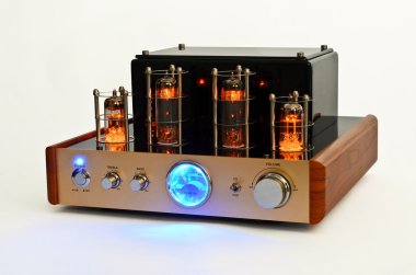 Retro Hi Fi stereo vakum tüp amplifikatör
