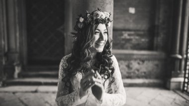 Gelin column yakınındaki