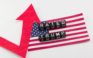 Beyaz bir arka plan üzerine Trump hızı artar