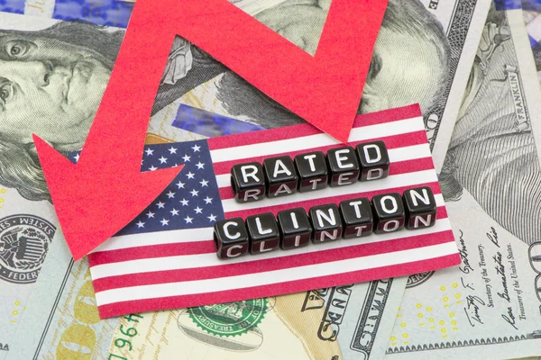 Derecelendirme Clinton bir kompozisyon düşüyor