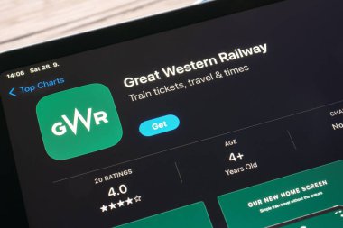 Ostrava, Çek Cumhuriyeti - 28 Eylül 2024: Avrupa 'da otobüs ve tren biletleri için Great Western Railway mobil uygulamalı uygulama mağazası