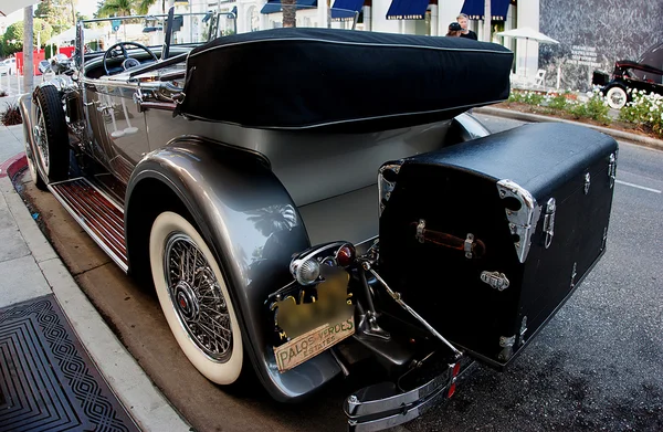 Klasik Amerikan arabası. 