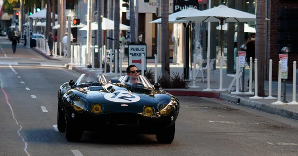 Klasik 1950'li yıllarda spor araba 