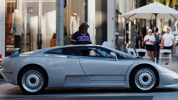 Klasik Avrupa spor araba 