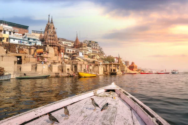 Varanasi Forntida Stadsarkitektur Med Ganges Flod Ghat Vid Solnedgången Sett Stockfoto