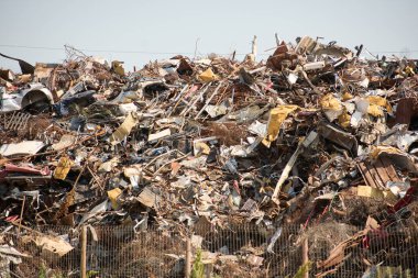 Hurda metal atığı. Metal geri dönüşümü