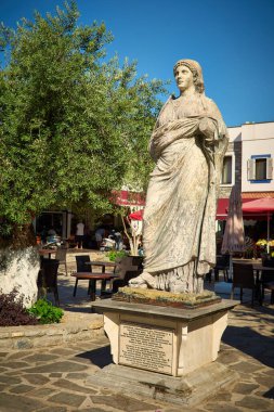 Bodrum, Türkiye 'de Prenses Artemisia' nın heykeli