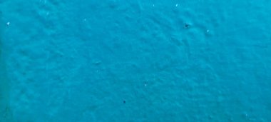 desenli ve eğimli mavi arkaplan.