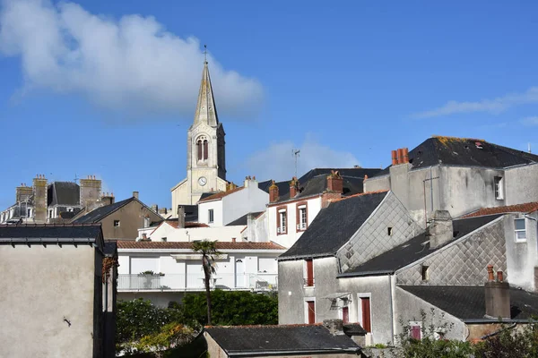 Pornic church at the top of the village
