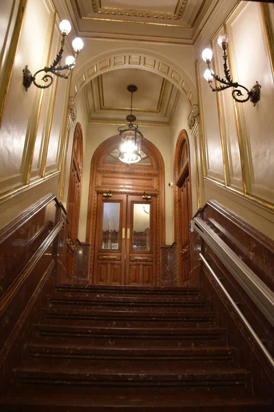 İspanya 'nın Bilbao kentindeki İncilin iç manzarası